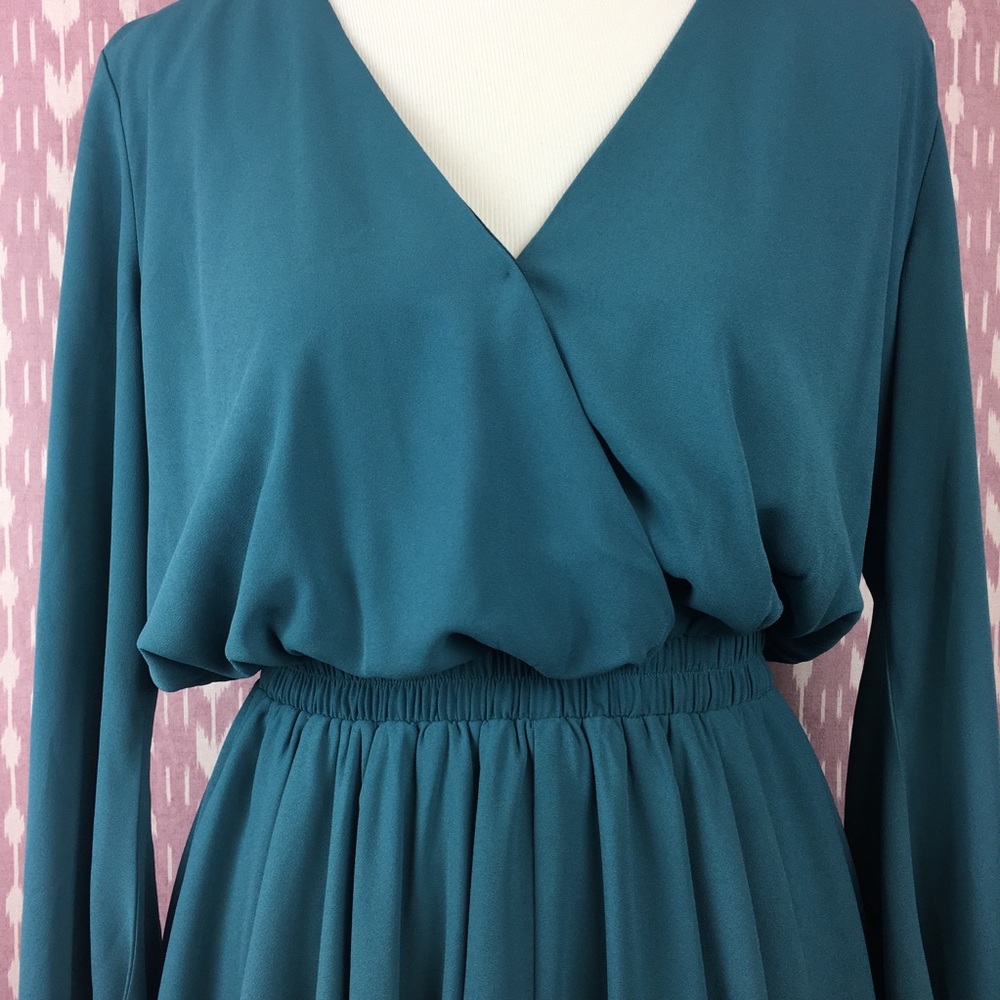 WELLS GRACE blue a-symmetrical v-neck dress SZ M